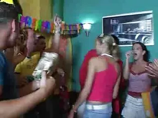 Forró tini van mature szexvideók VIBEPUSSY játék punci vár a cselekedeteidre