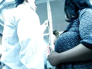 ő először preggo magyarul beszélő pornó film fajok közötti szex