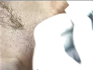 Hot letölthető porno Babe mutatja neki a jó cicik