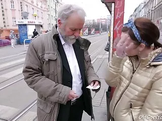 Arany ribanc - Dobogó érett pornót magyarul dögök kutyus stílusú összeállításban 17. rész